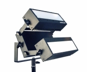 Профессиональный светодиодный светильник Logocam BL200-D LED (56)